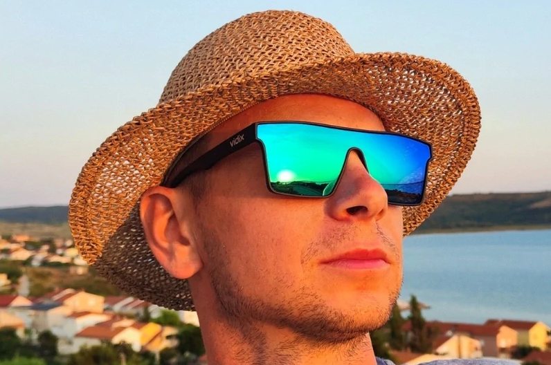 Moderní sluneční brýle