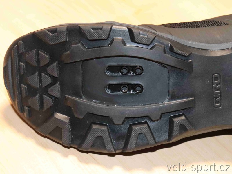 Upnutí zarážek Shimano SPD