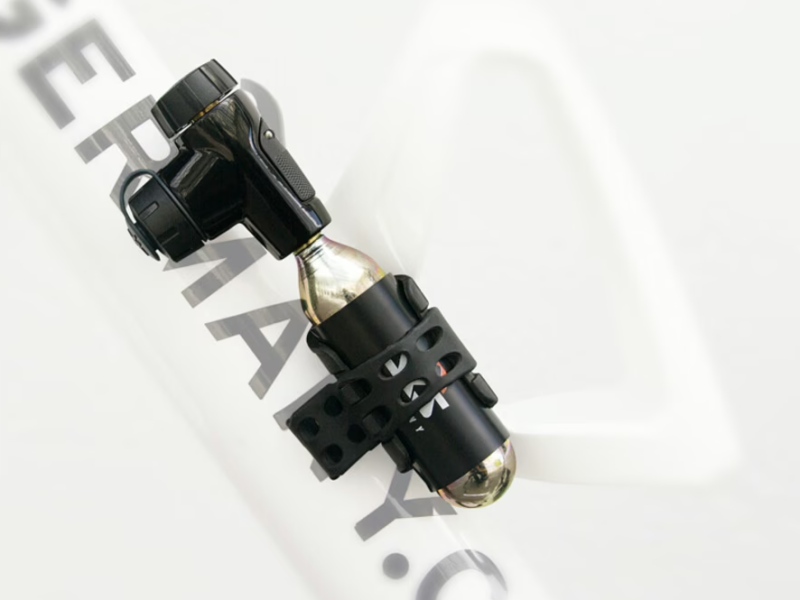 Co2 pumpička SKS Airbuster