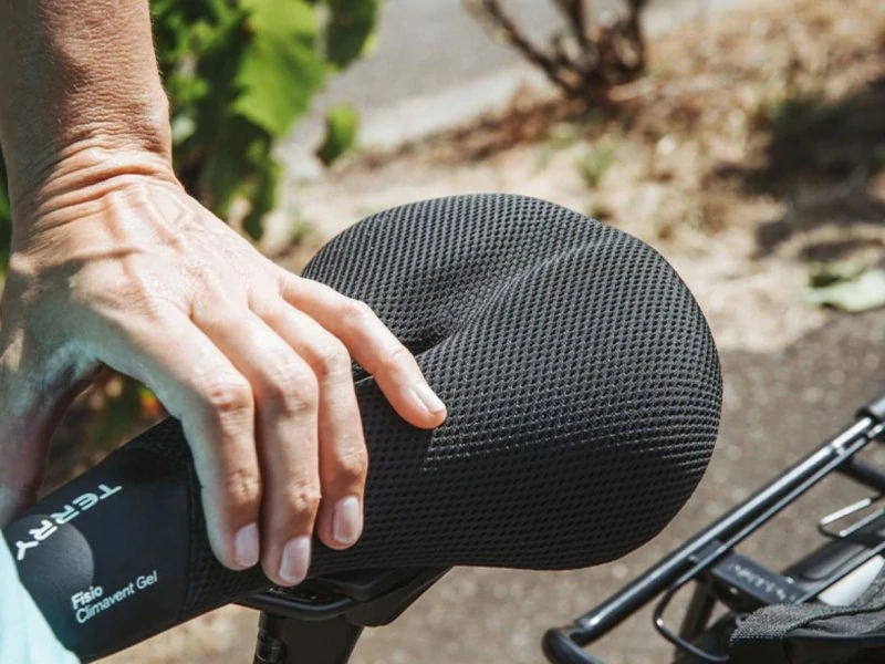 Sedlo Terry Fisio gel Climavent max women