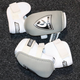 Hokejové lokty TPS Contour senior